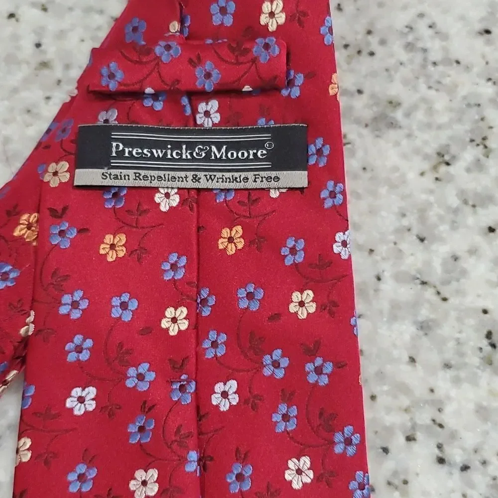 Presswick & Moore Red Floral Handmade Silk Tie
